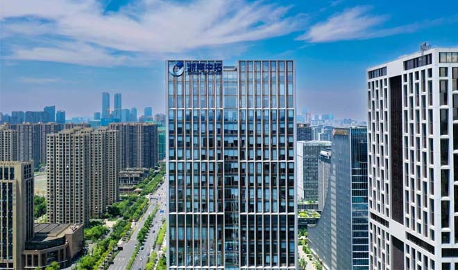 凯时k8召开第八届董事会第六次会议 发布2024半年度报告