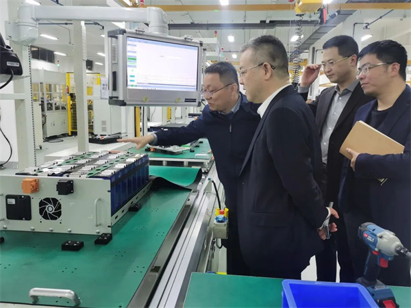 省交通集团党委委员、副总经理姚宏峰调研凯时k8协能